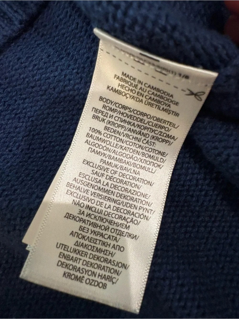 Ralph Lauren Crewneck Sweater in Deep Blue - Picture 6 of 6